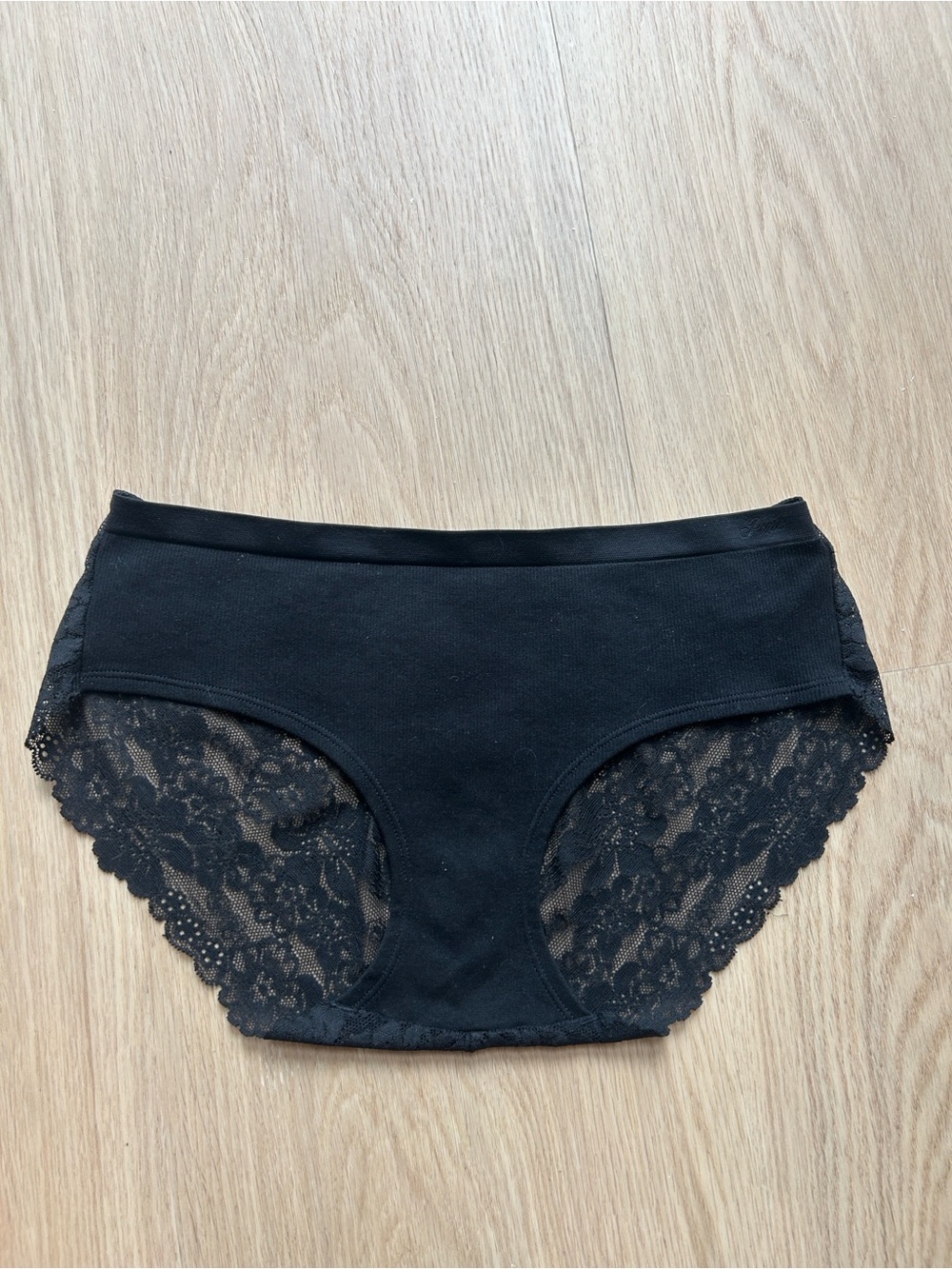 PINK Victoria's Secret Hiphugger Panty S